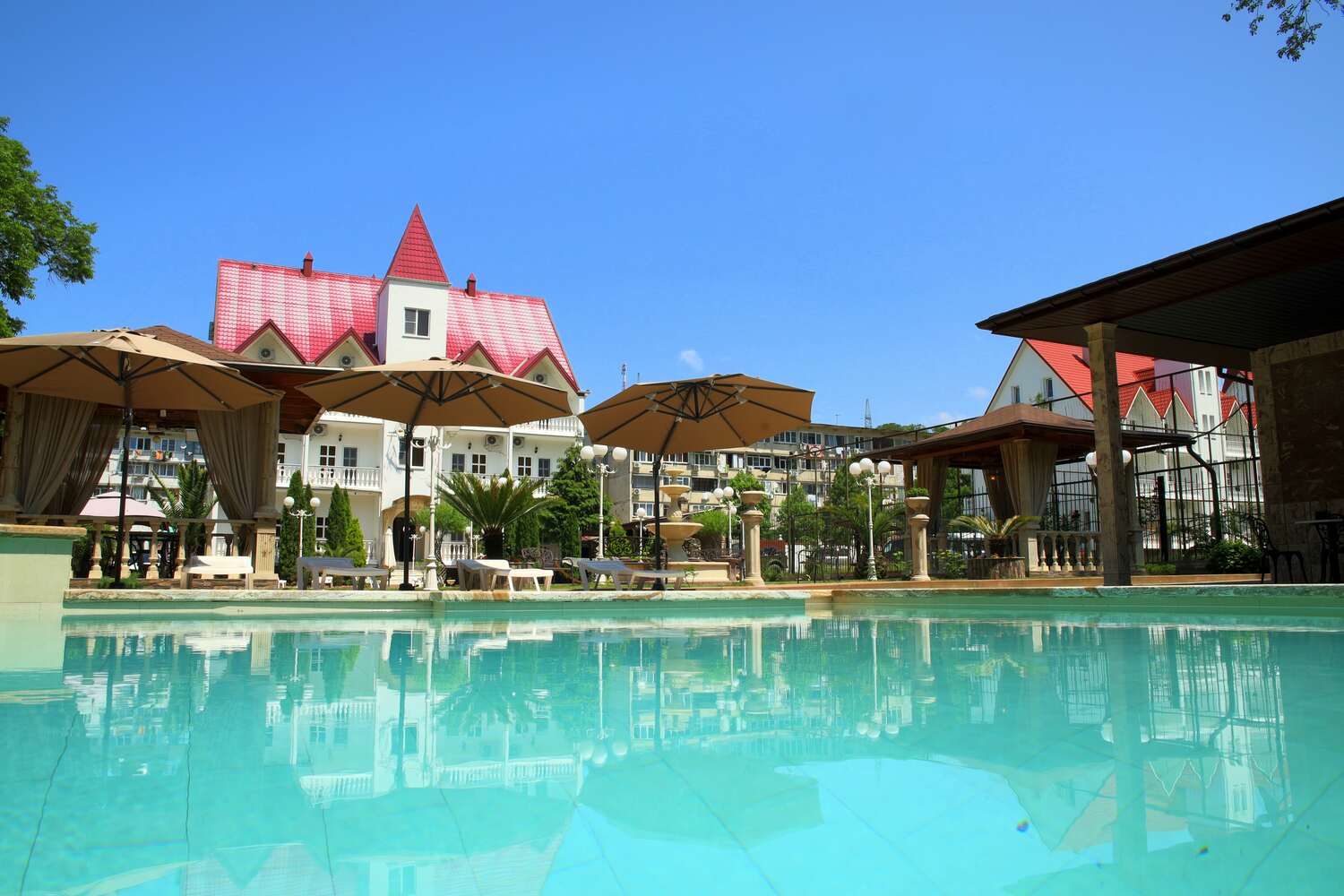 ЗОНА БассейнА <br>